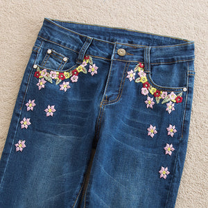 Blue Exquisite Embroidery Jeans