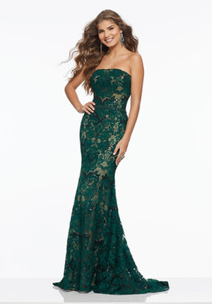 pretty prom dress