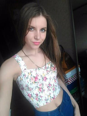 The Floral Crop Tank Top Cropp